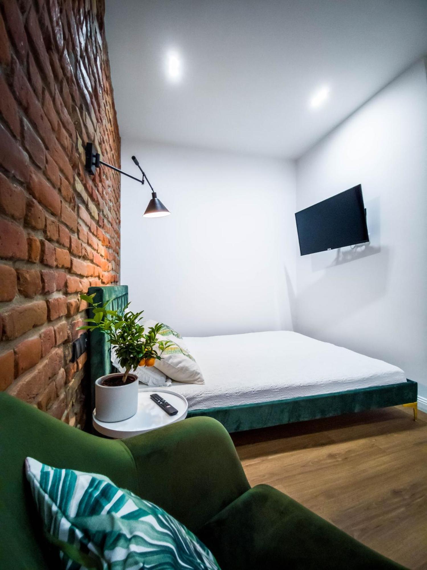 Numer 6 Apartment *
