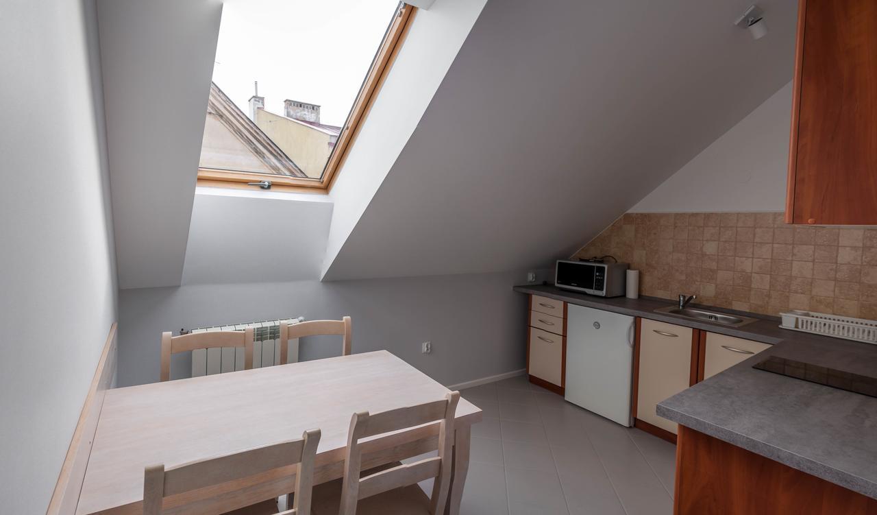 Numer 6 Apartment