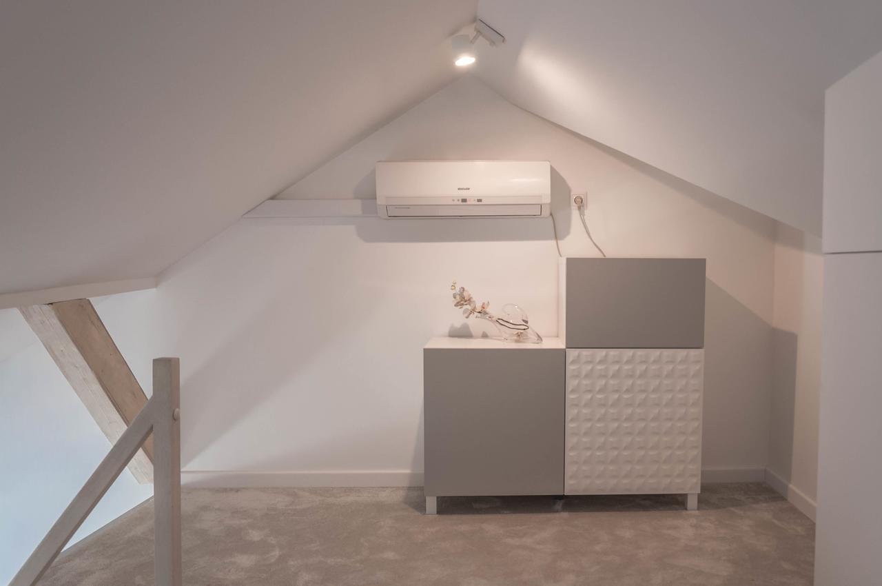 Numer 6 Apartment *